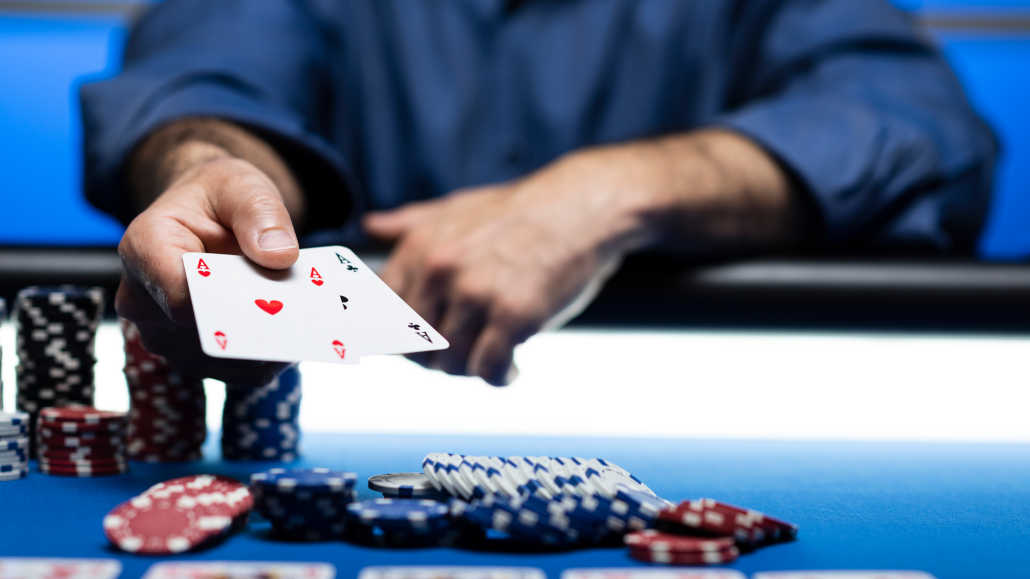 Chiến lược Poker Deep Stack – Bạn có biết cách thích ứng với các giải đấu không?