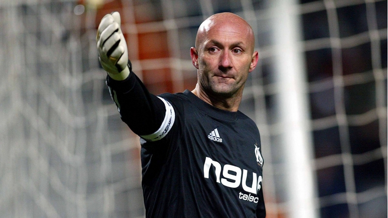 Fabian Barthez là thủ môn nổi tiếng của đội tuyển Pháp. Đội hình Pháp vĩ đại nhất lịch sử: Gọi tên Kylian Mbappe