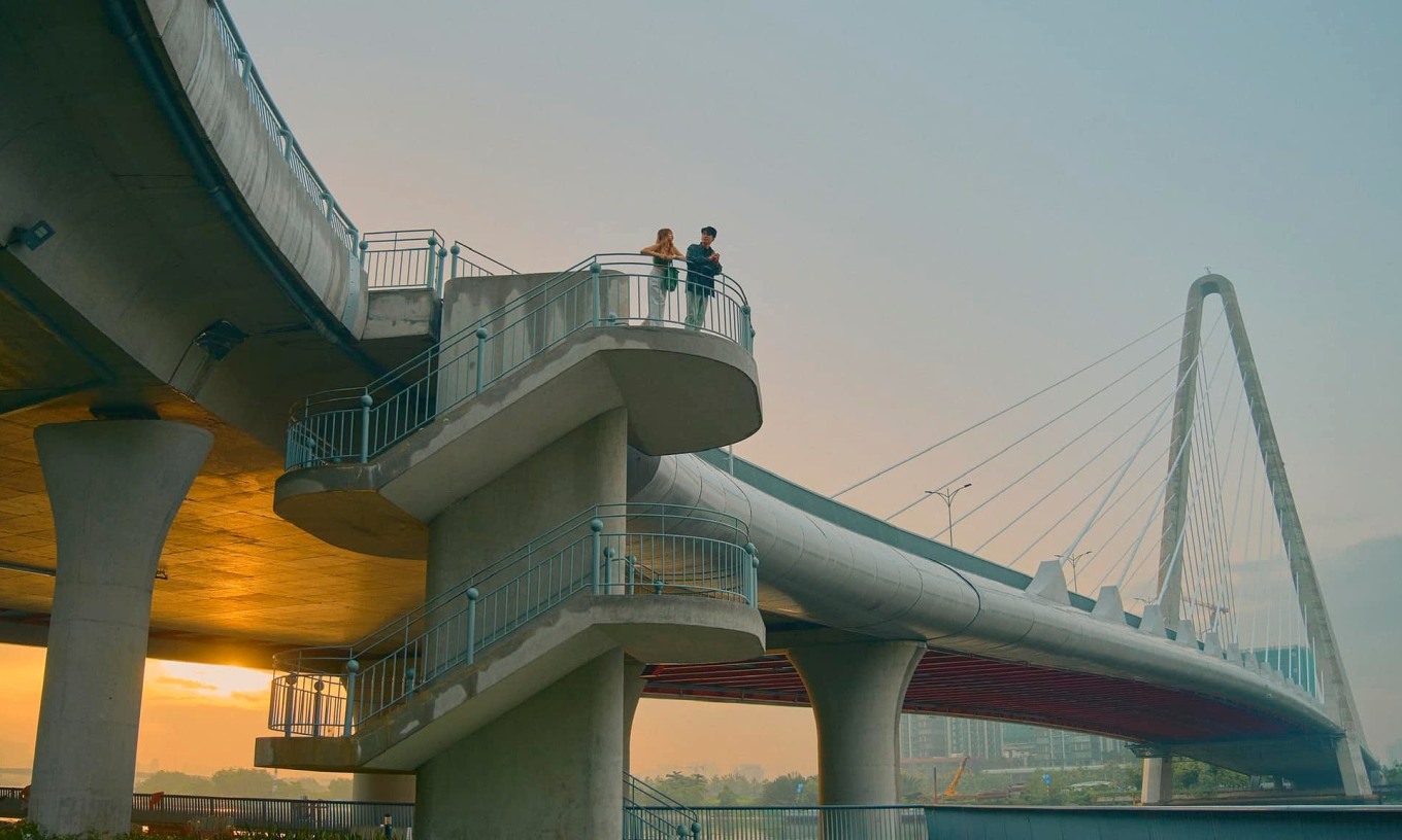 Cầu Ba Son về đêm