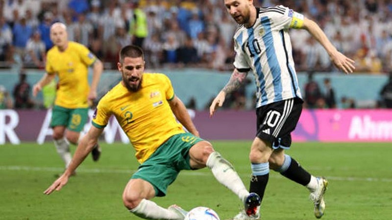 Bóng đá môn thể thao vua